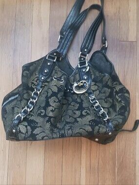 Sharif Shoulder Bag